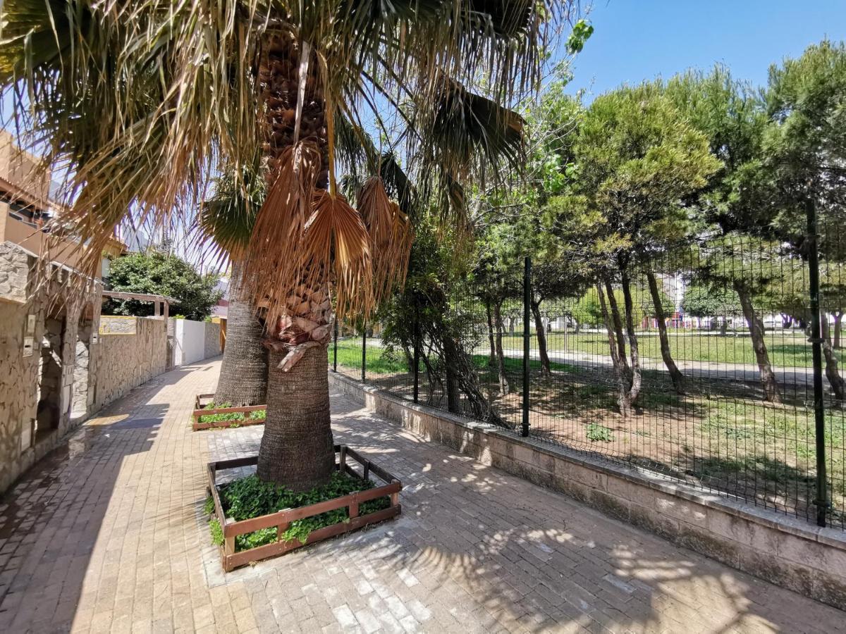 Casa Adosada Con Jardin Tarifa Dış mekan fotoğraf